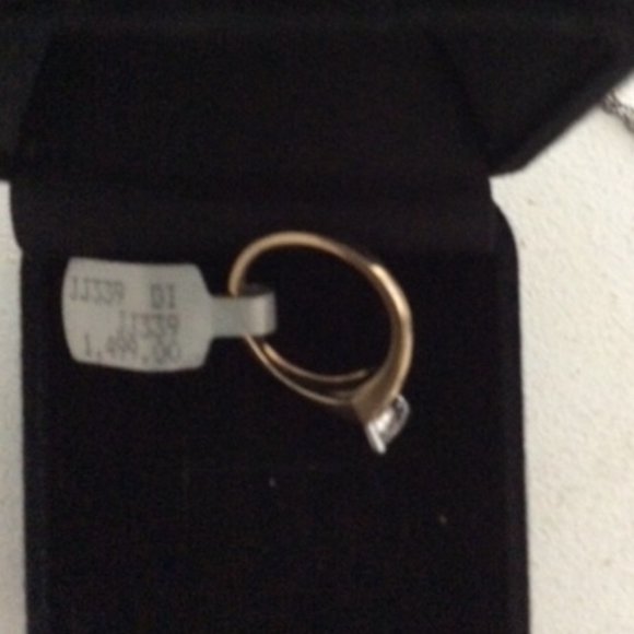 🌟HOST PICK 🌟 NWT STUNNING 14k GOLD & GENUINE DIAMOND RING UNWORN MSRP 2,950 - Picture 4 of 5